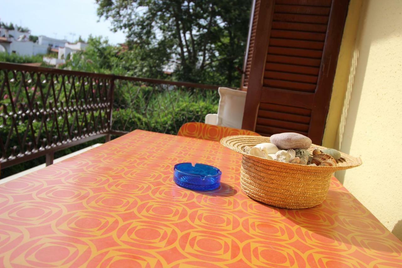 Santa Nera Beach Apartment Karianí Zewnętrze zdjęcie